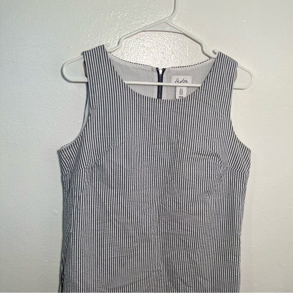 Heyton Sleeveless Shift Dress White Blue Seersucker - Picture 2 of 11